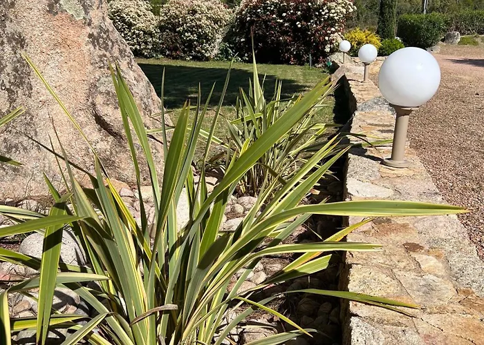 Gæstehus Les Jardins De Santa Giulia - Charmante Chambre D'hote 3*
